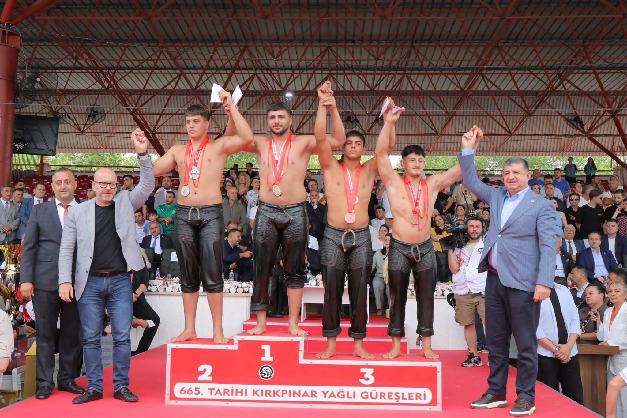 Keçiörenli Sporcular Avrupa Ve Kırkpınar’da Kürsüde (1)