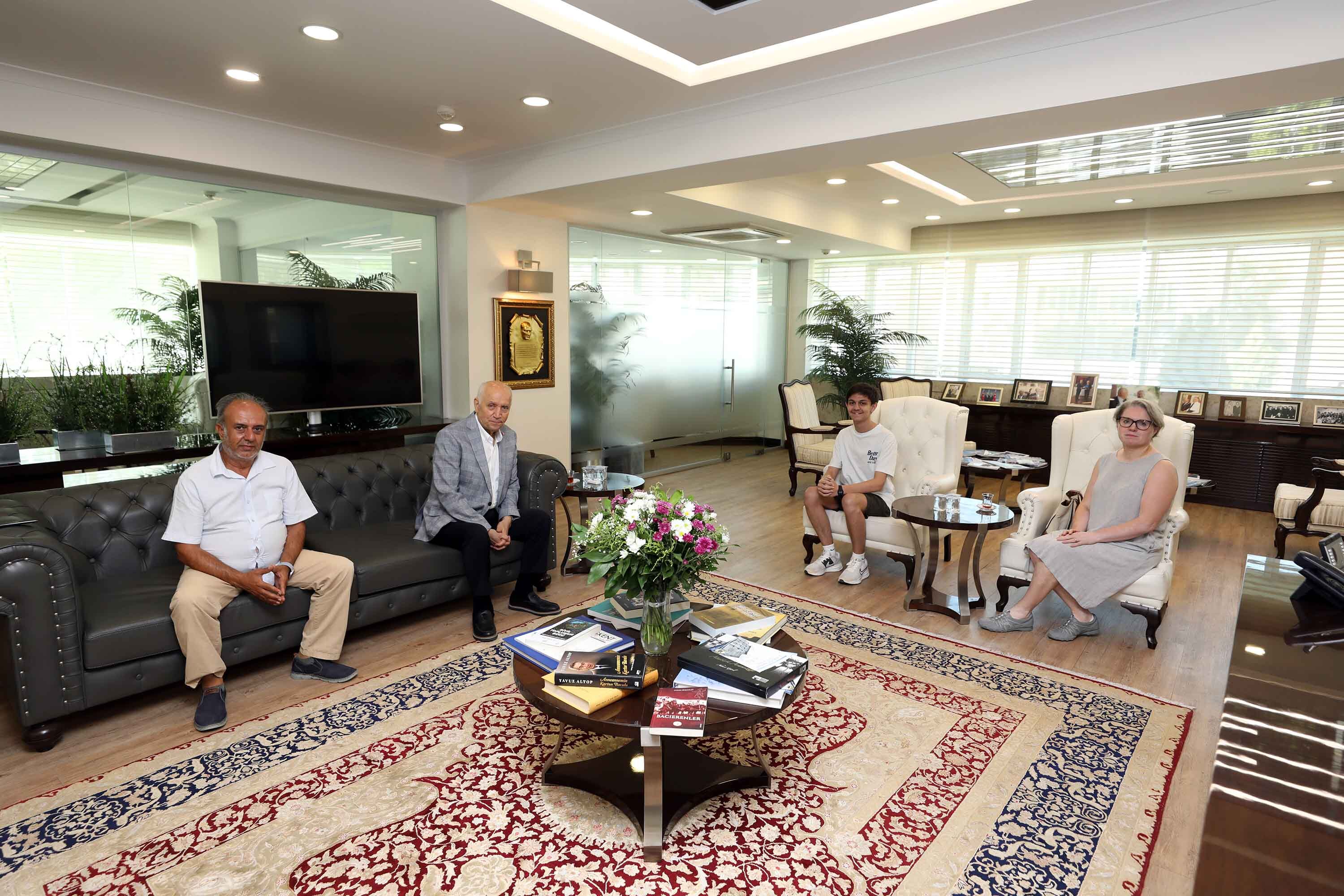 Lgs Birincisi Levent'ten Fethi Yaşar'a Ziyaret (1)
