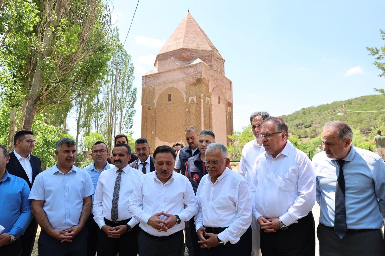 Melikgazi Türbesi (1)