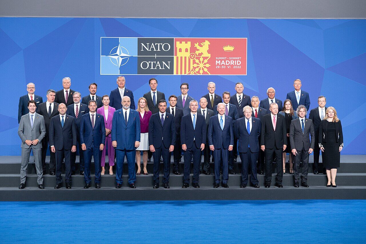 Nato Zirvesi