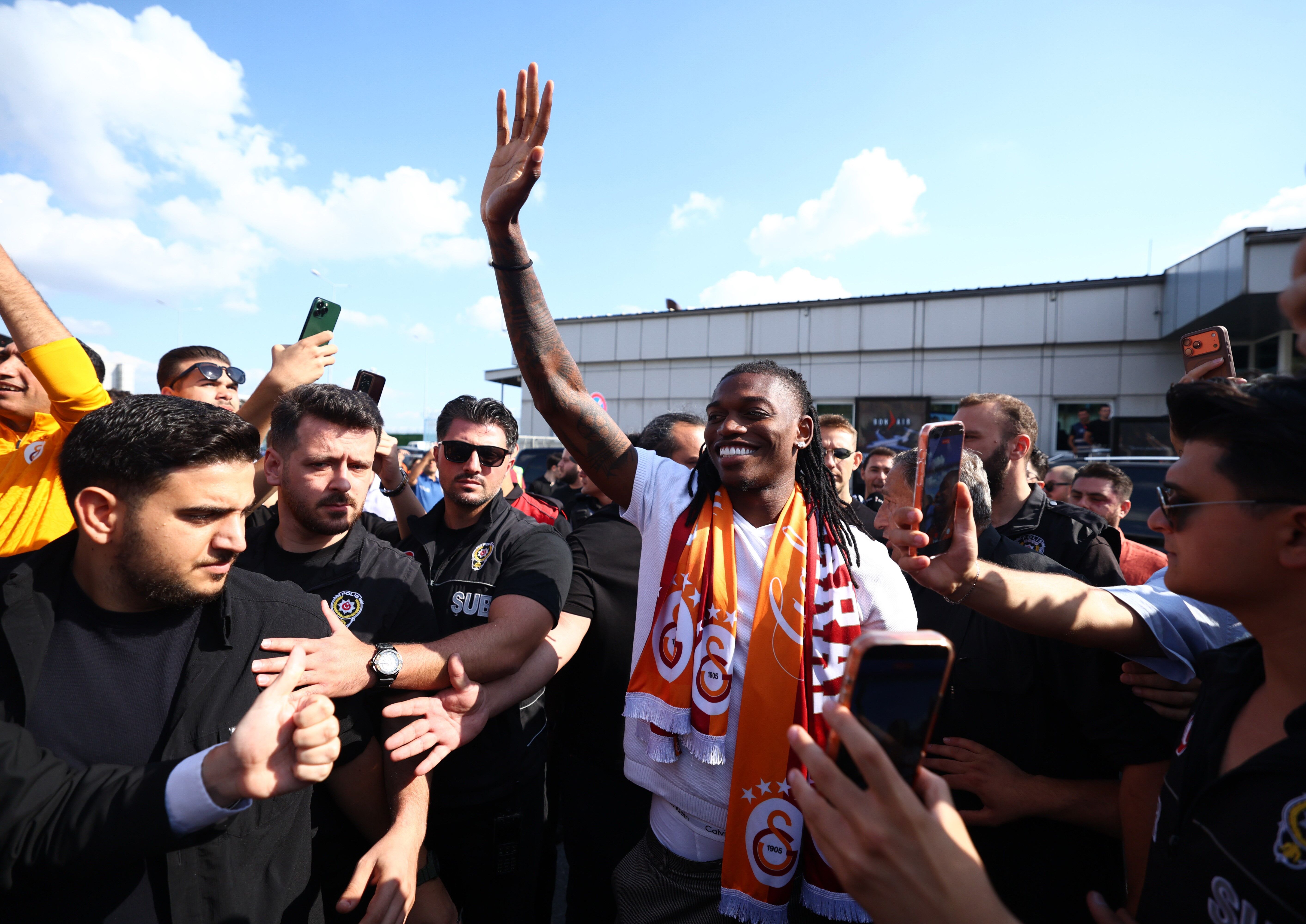 Rafael Leao İstanbul'da