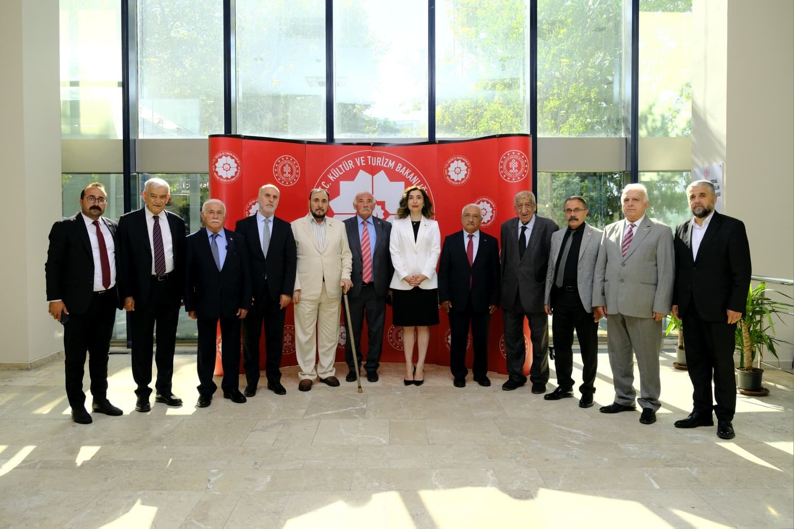 Alevi Bektaşi Danışma Kurulu Ilk Kez Toplandı (2)