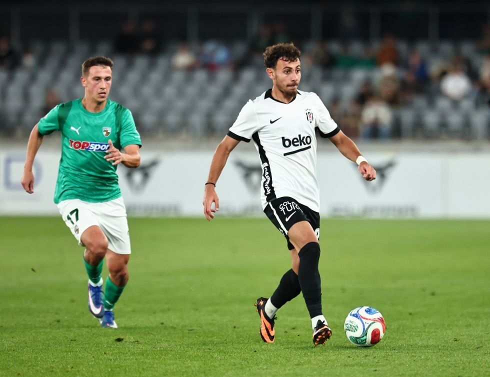 Beşiktaş (1)-9