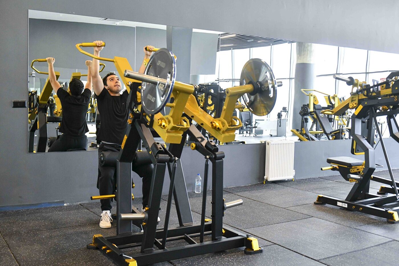 Cumhuriyet Yüzme Havuzu Ve Spor Kompleksi (2)