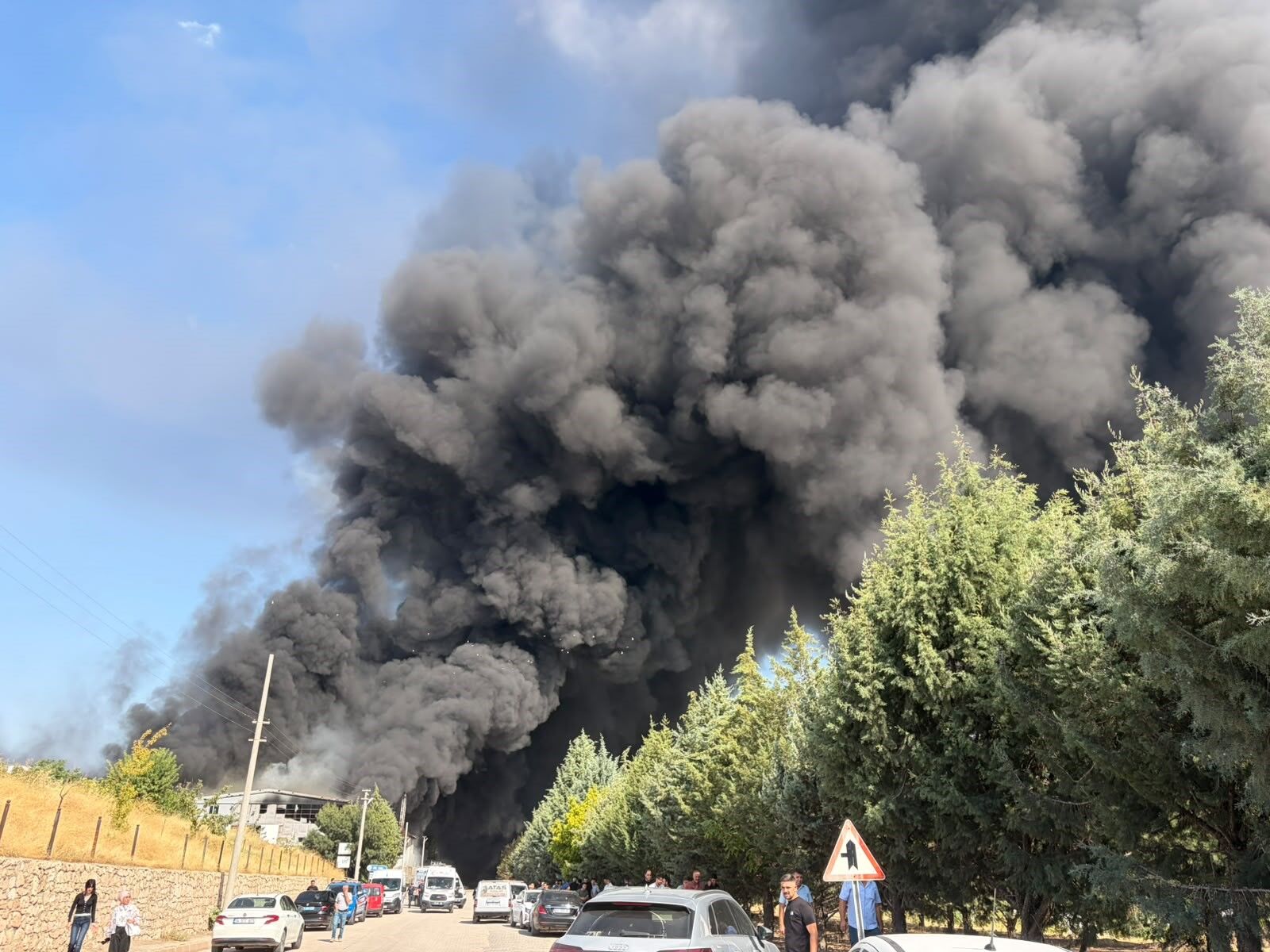 Elazığ Fabrika Yangını (1)