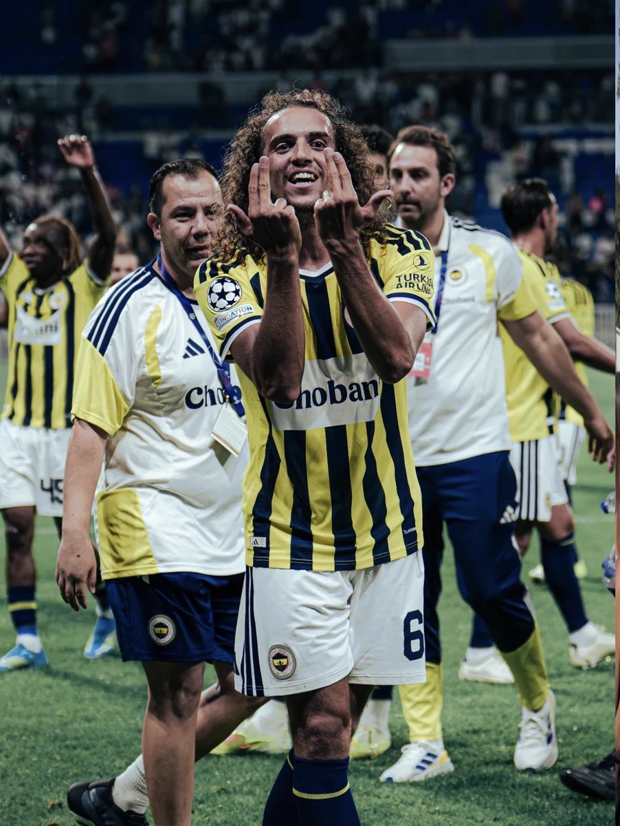 Guendouzi'nin Jul Hareketi (2)