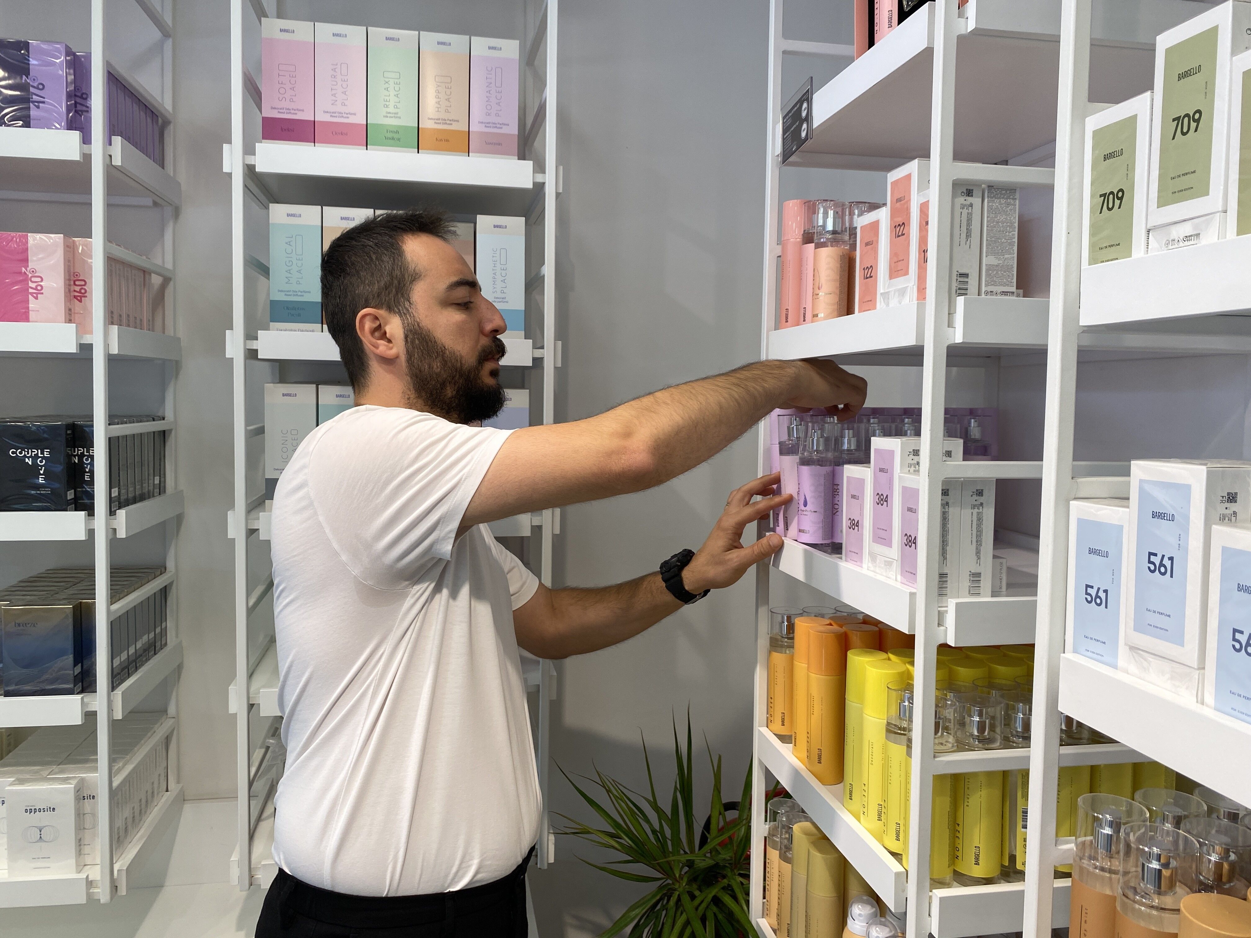Parfüm Tari̇h (1)