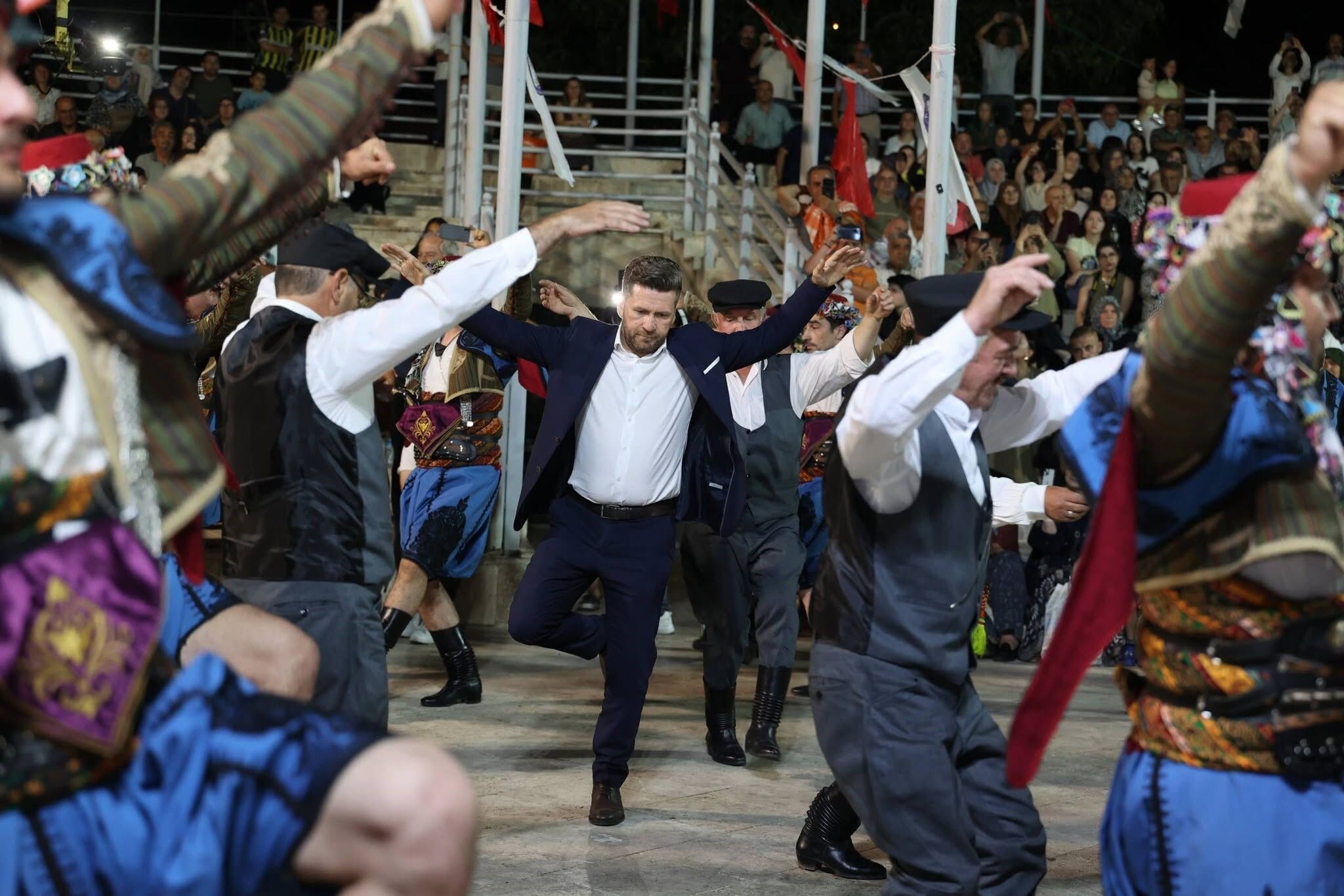 Tavas Zeybek (3)