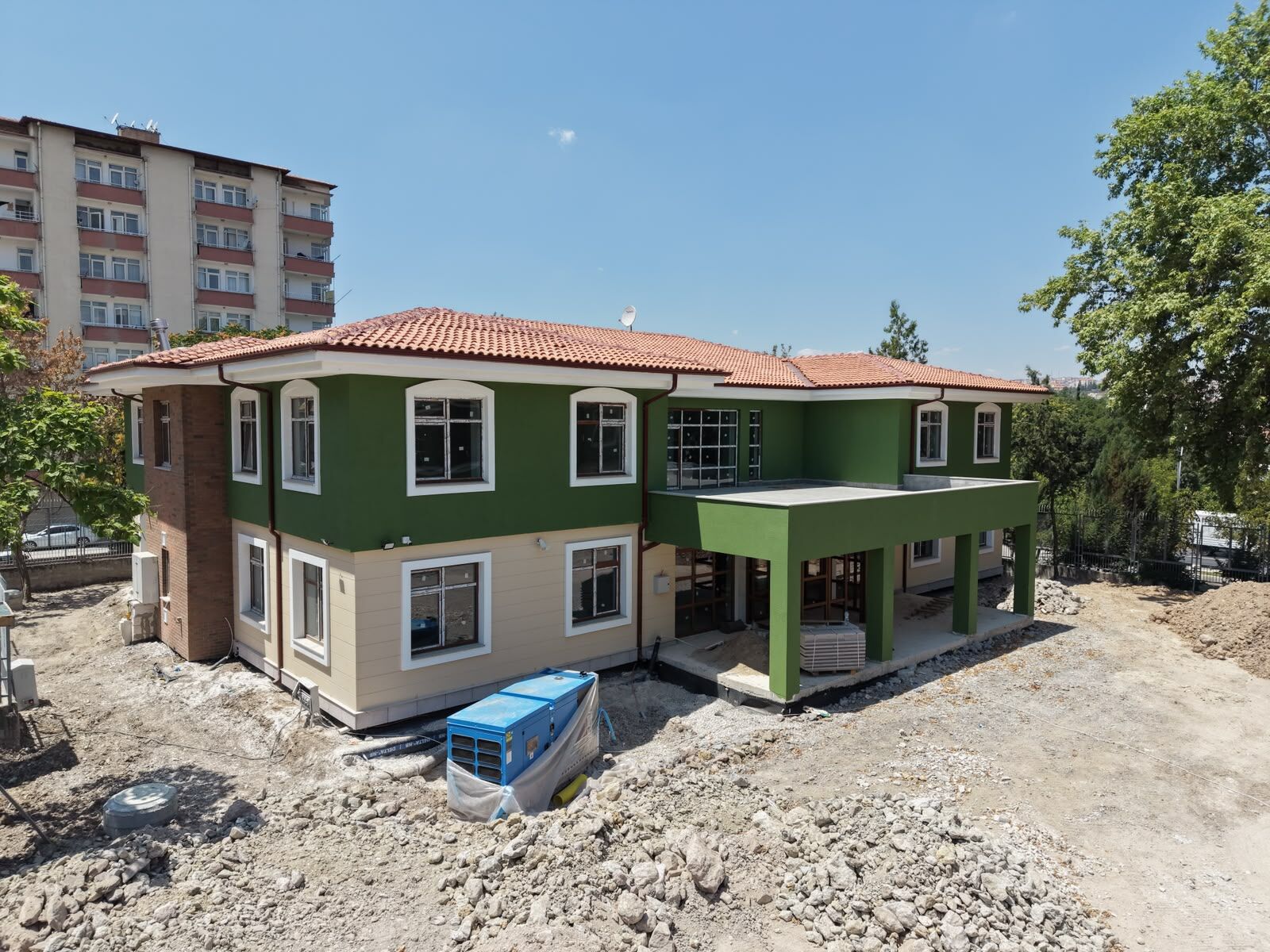 Zübeyde Hanim Mahallesi̇’nde 2 Yatirim Açiliş İçi̇n Gün Sayiyor (3)