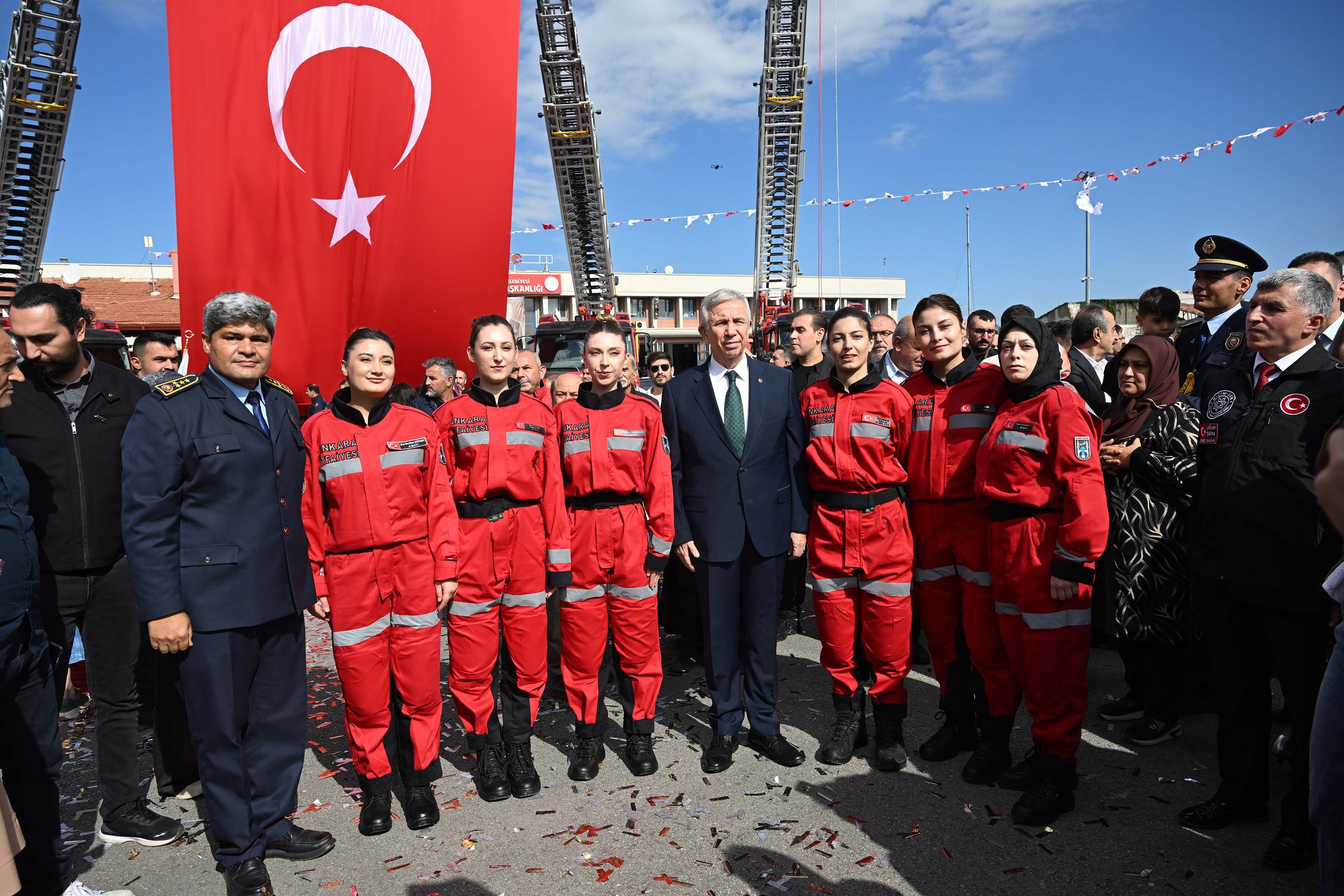 Ankara İtfaiyesi’nde 100 Personel Yemin Etti (1)