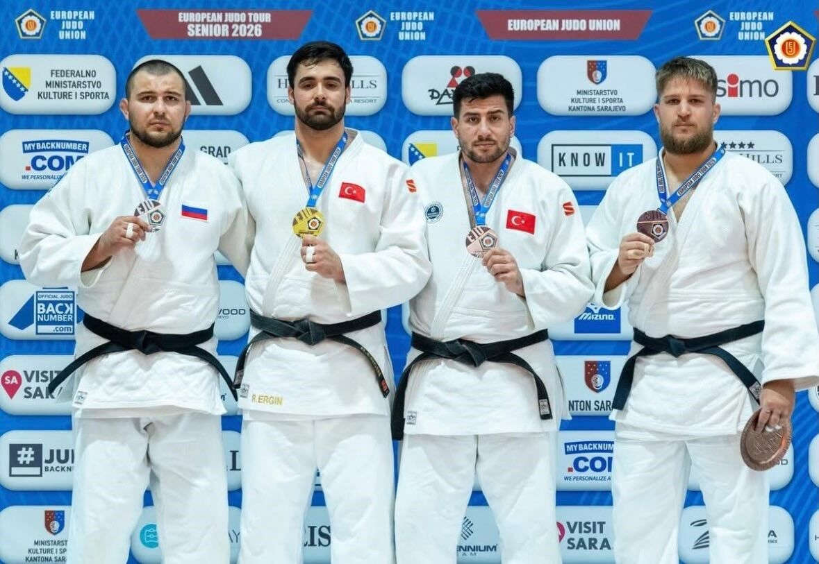 Balıkesir Büyükşehir Belediyespor Avrupa’da Kürsüde (3)