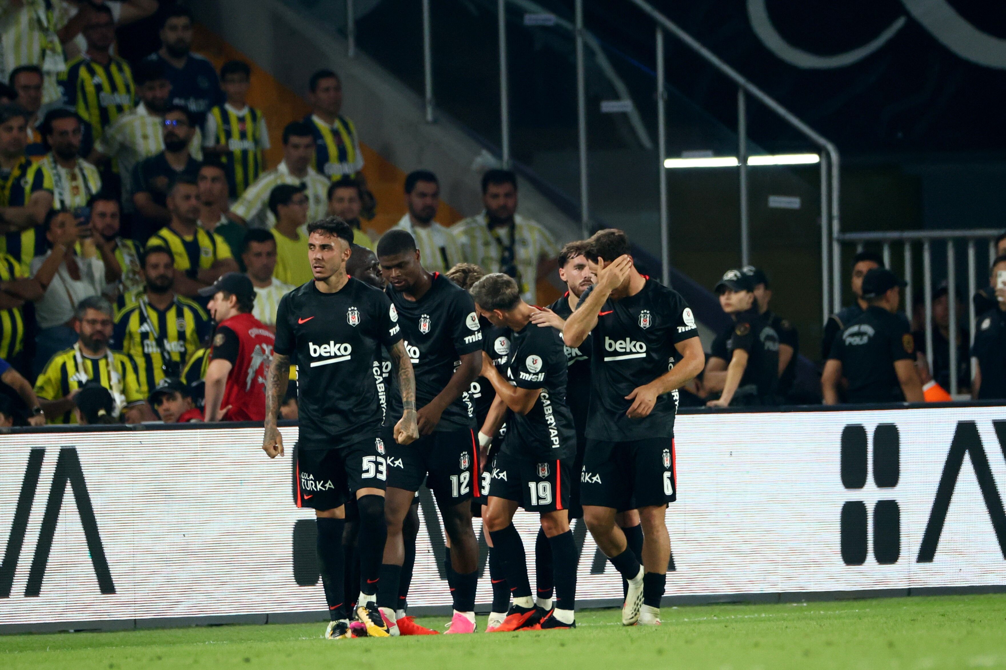 Beşiktaş (2)-9