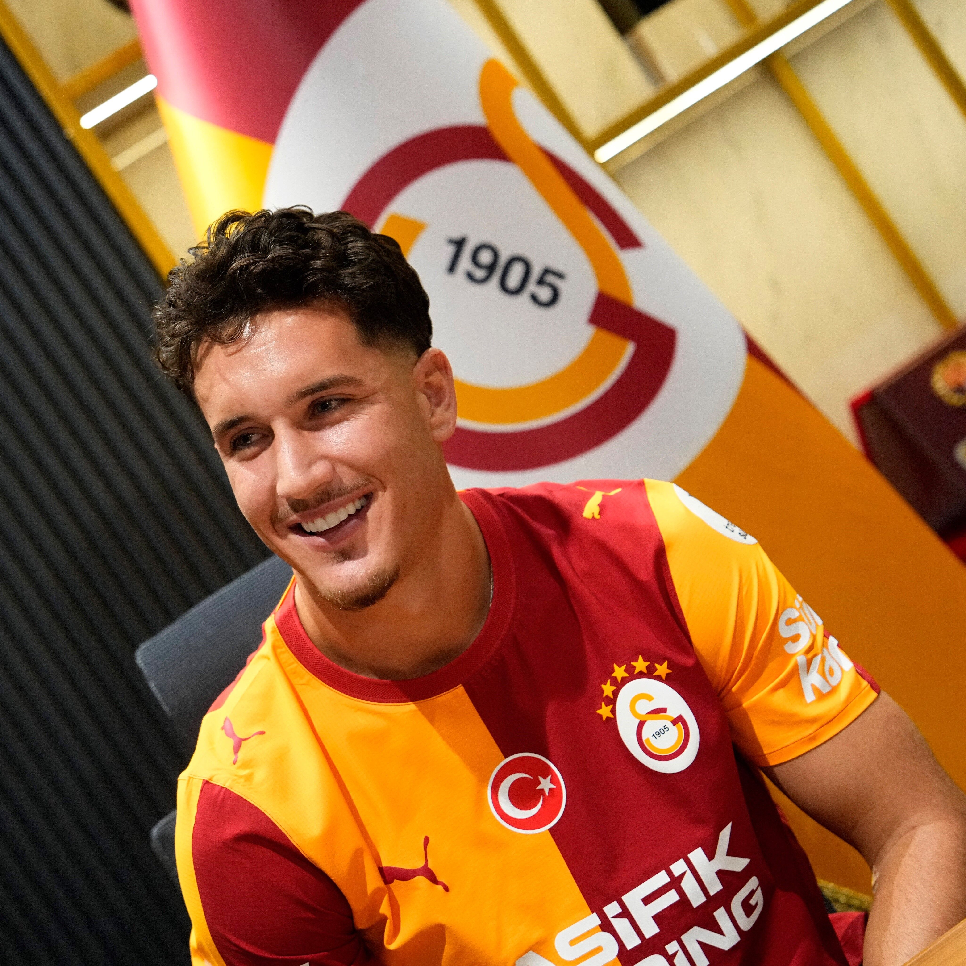 Deniz Gül (1)
