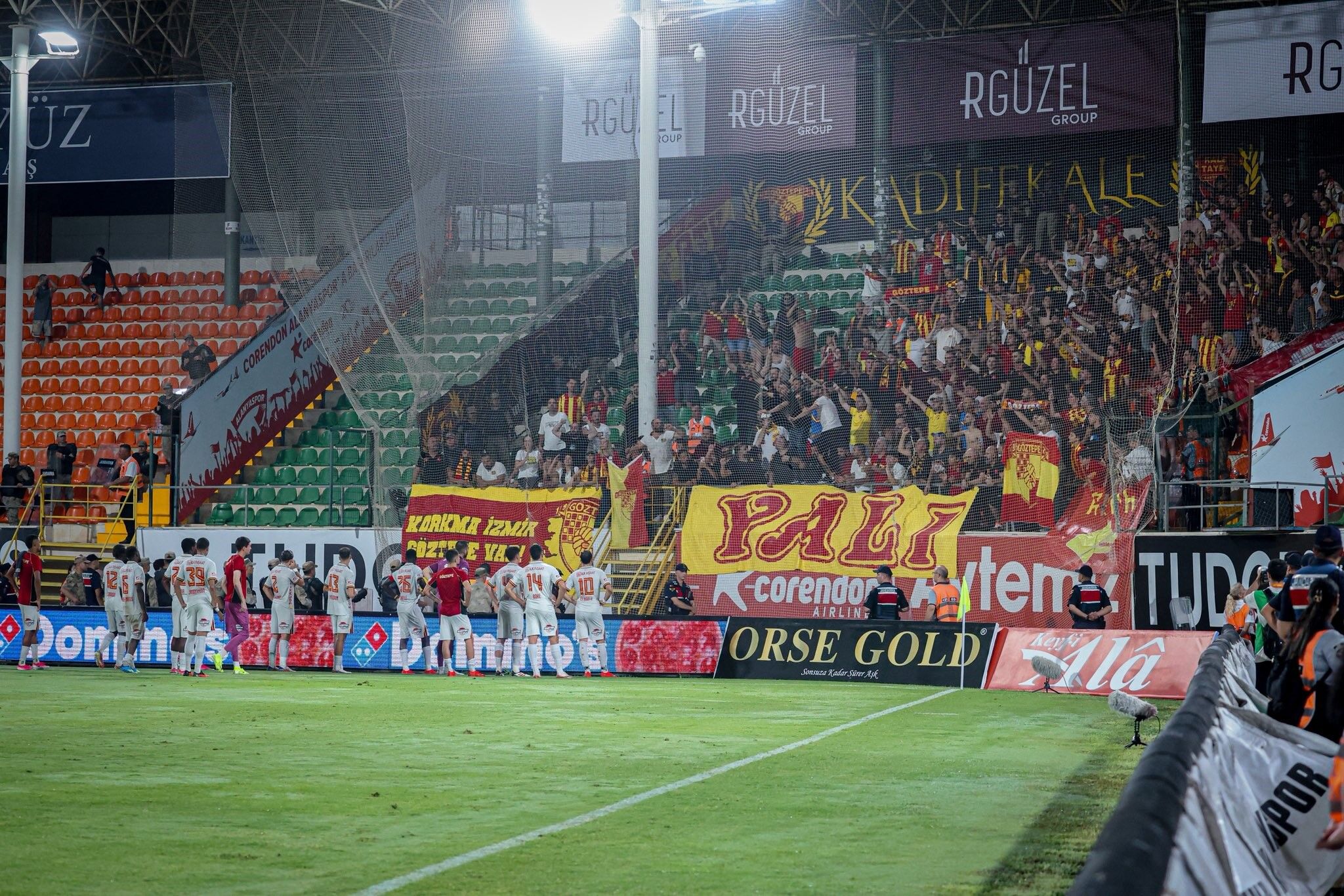 Göztepe Ilk 5 Haftada Galibiyetle Tanışamadı (2)