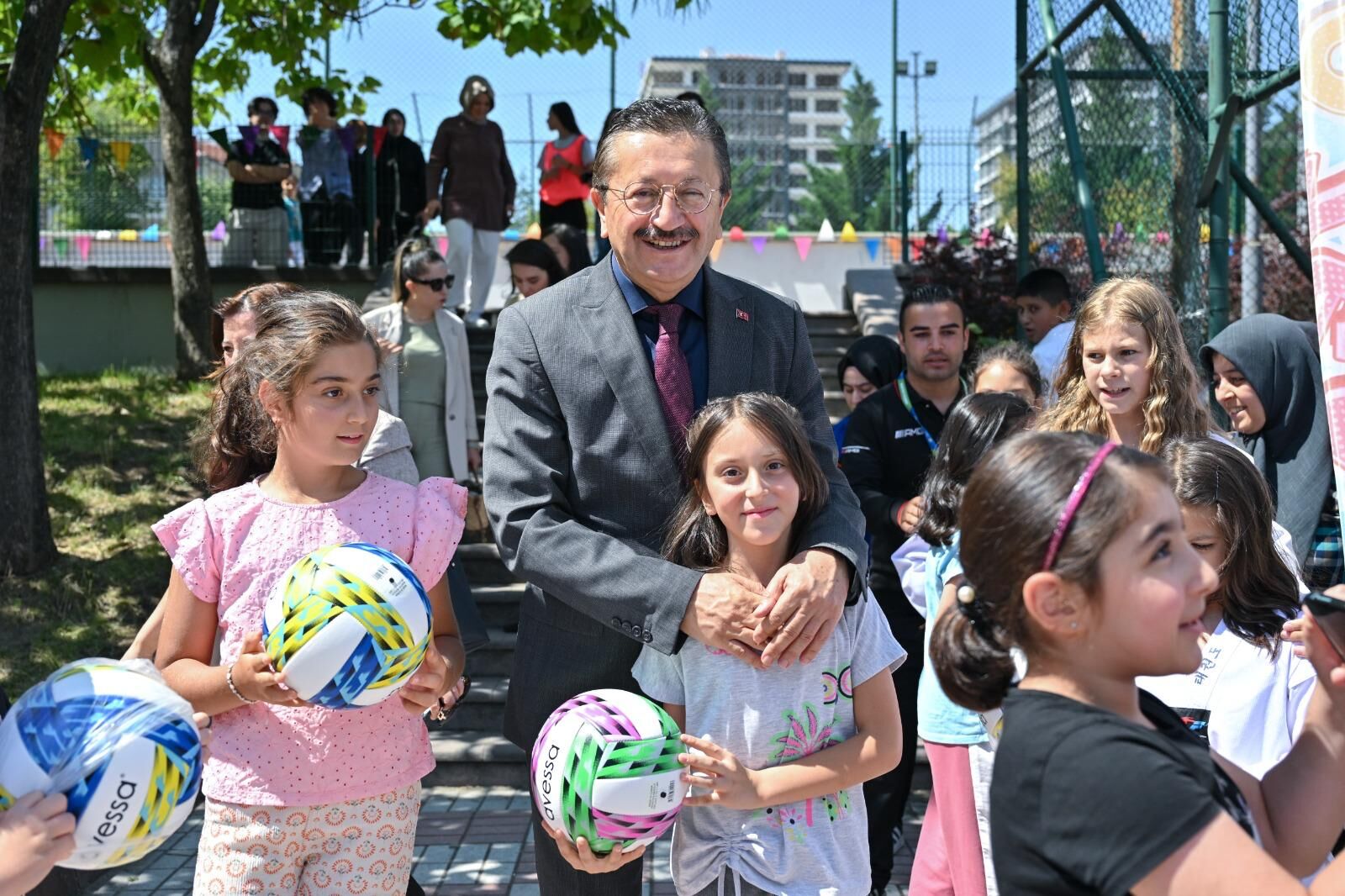 Haydi̇ Gençler, Gençli̇k Merkezleri̇’ne! (2)