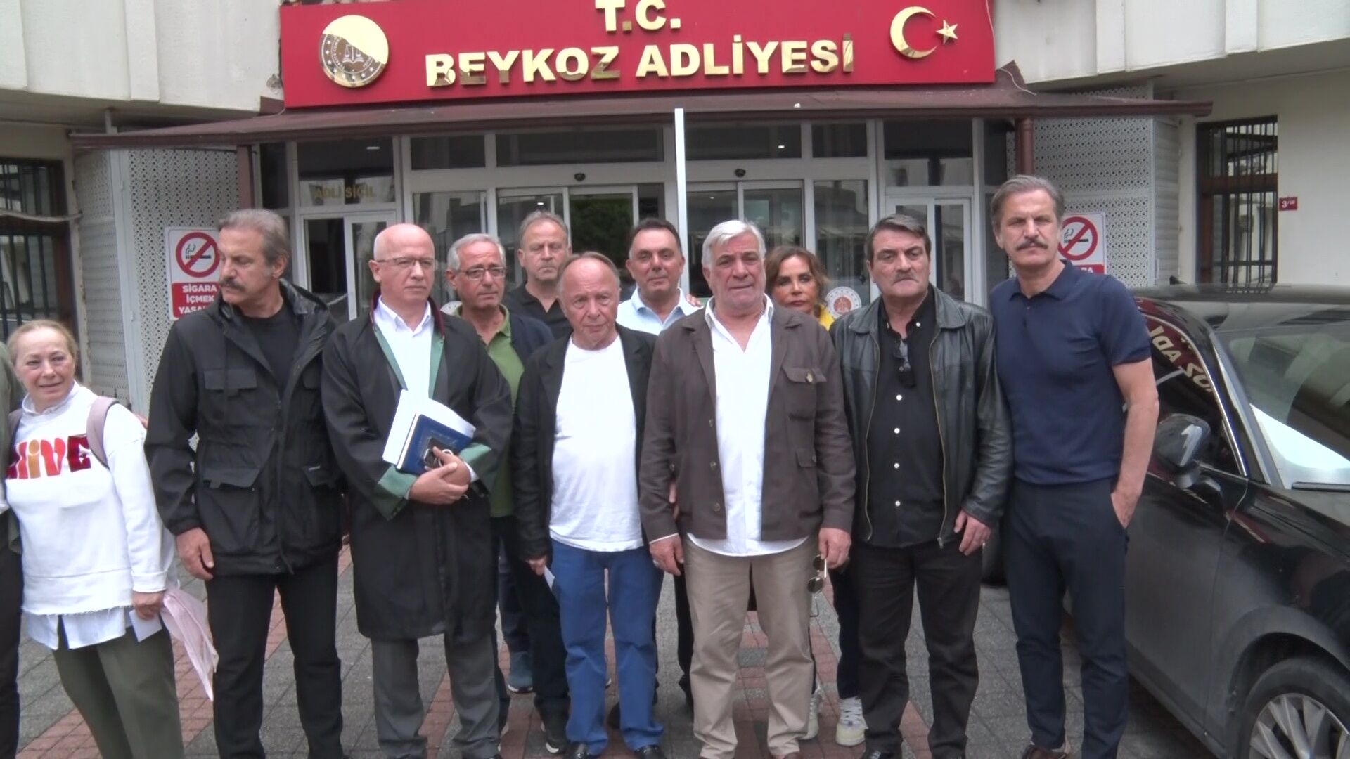 Kadir İnanır Davası Ertelendi (2)