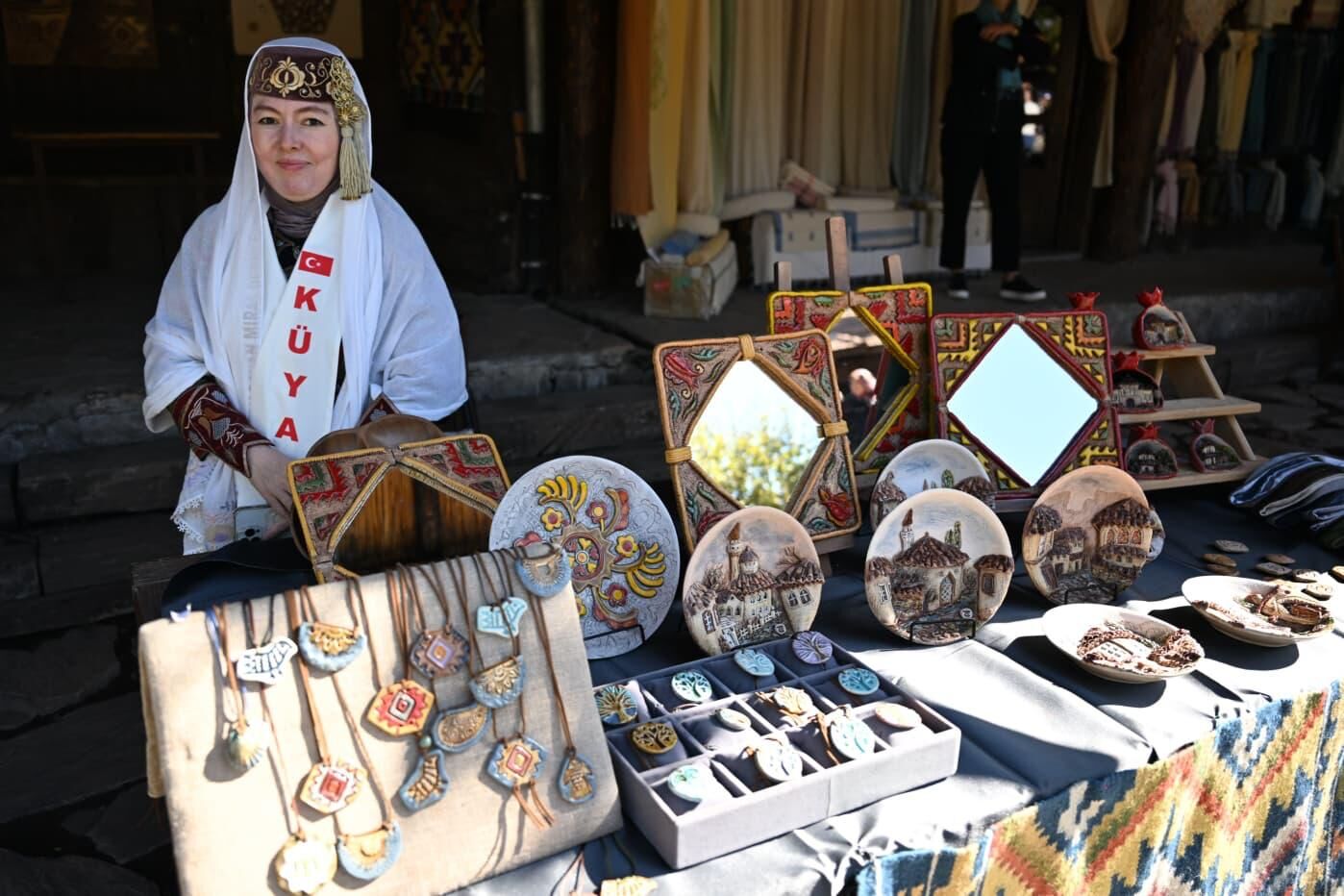 Türk Dünyasi Kültür Ve Sanat Festi̇vali̇ Altinköy’de Başladi (10)