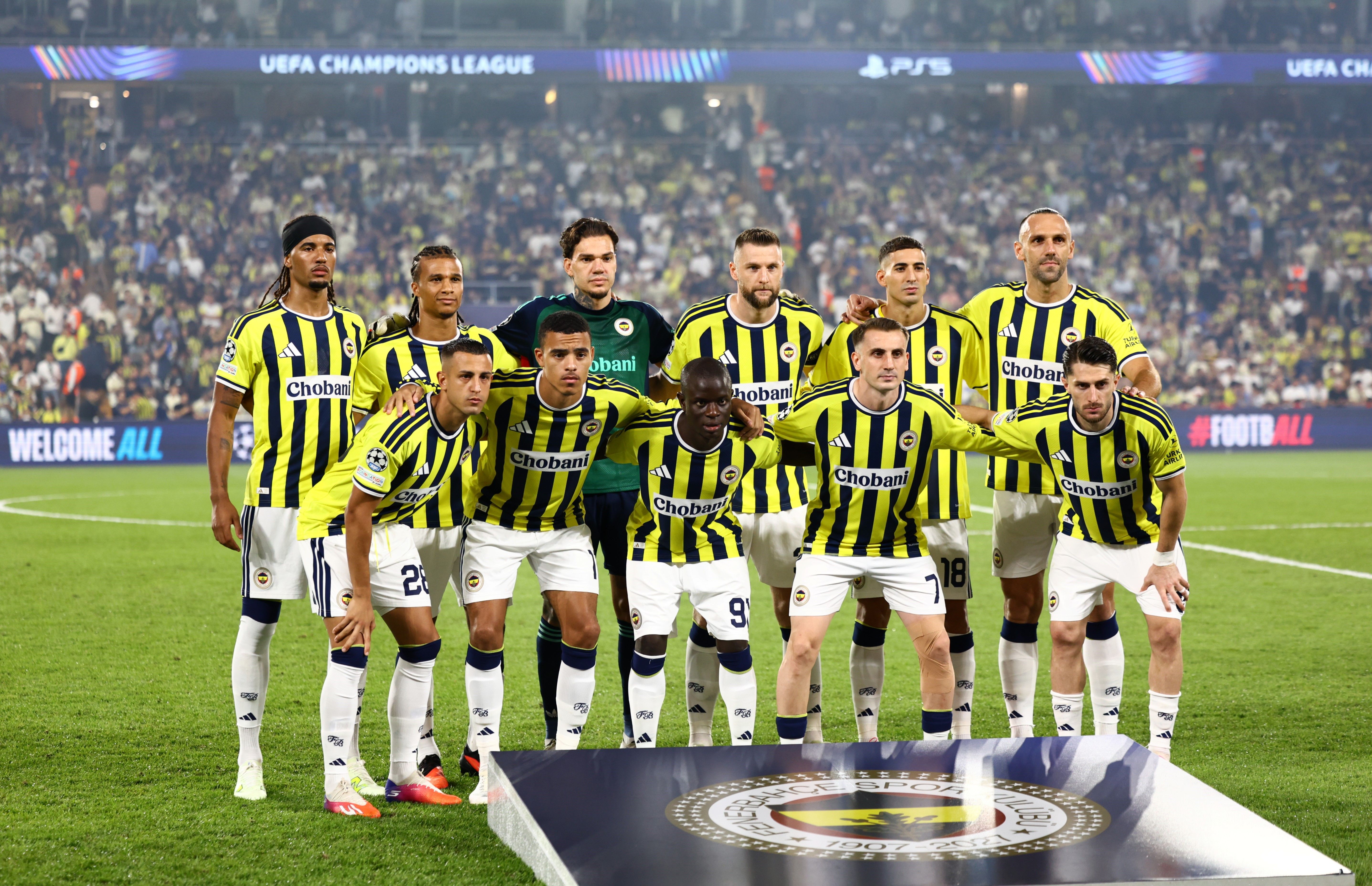 Fenerbahçe, Şampiyonlar Ligi'nde Aston Villa'ya konuk