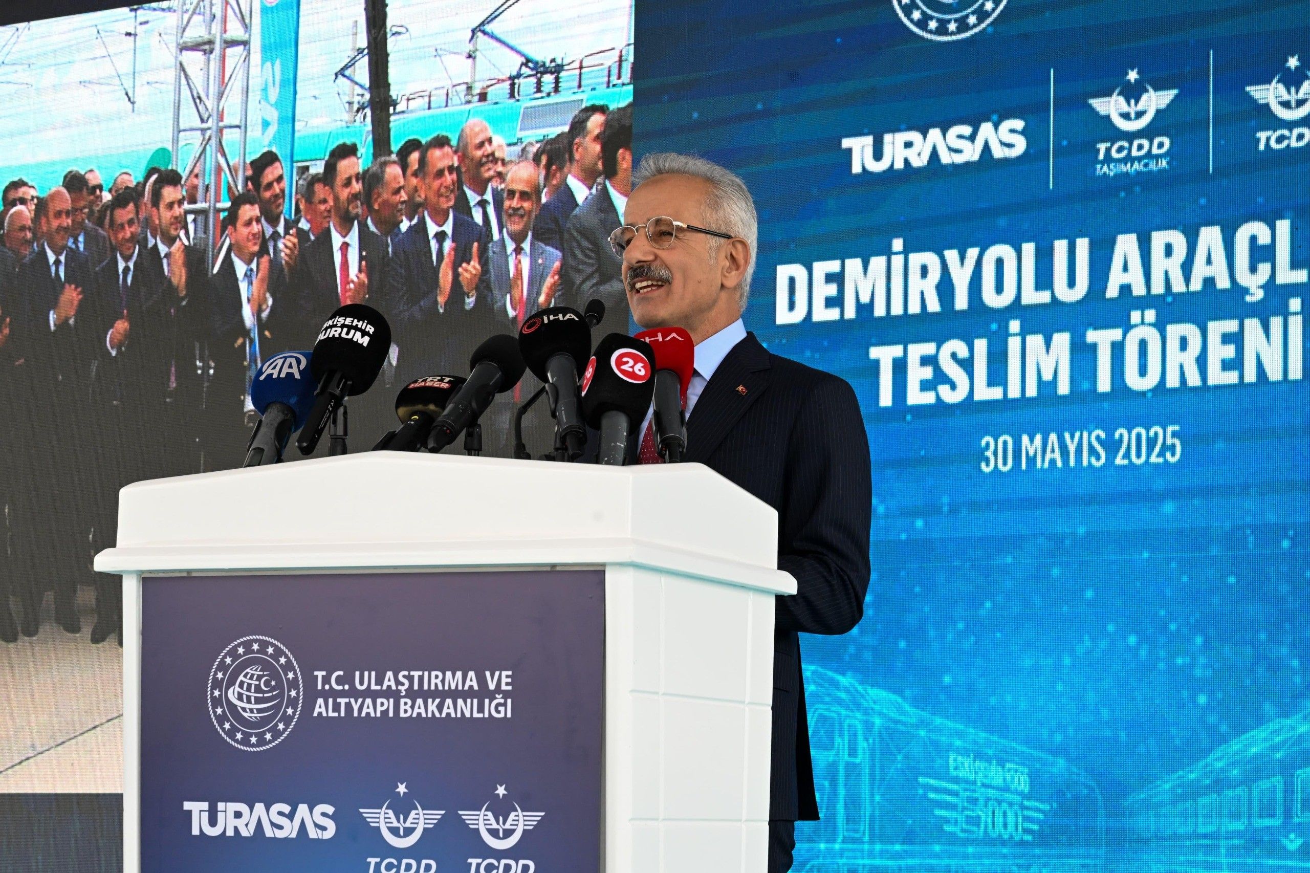 Türkiye'den Tanzanya'ya 100 yerli yük vagonu ihracatı -+ 2
