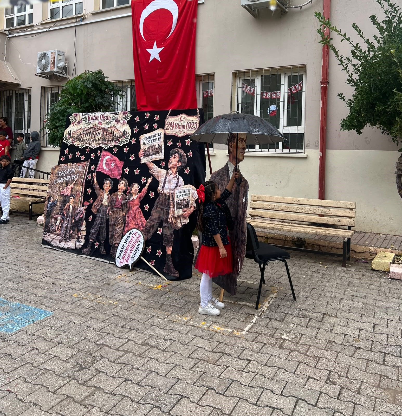 Hatay'da minik Meryem'in Atatürk sevgisi yürekleri ısıttı - 4