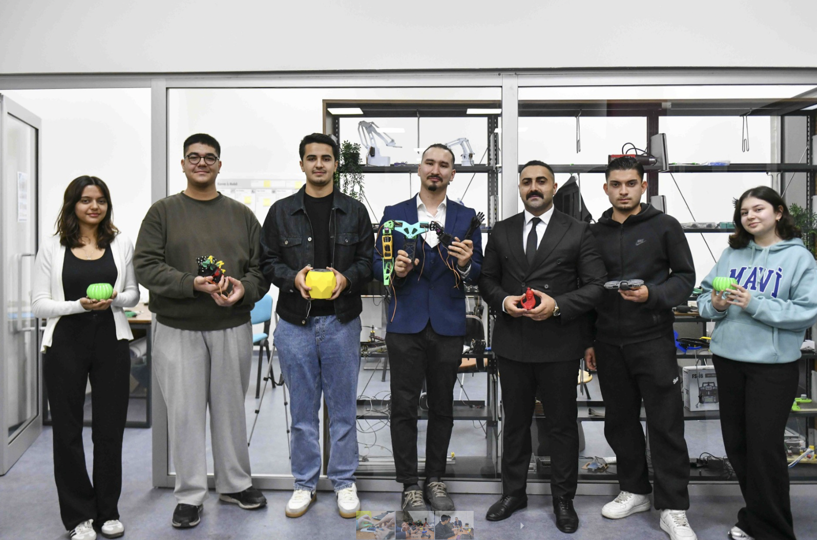 ABB'den gençlere ücretsiz robotik ve teknoloji atölyesi - 4