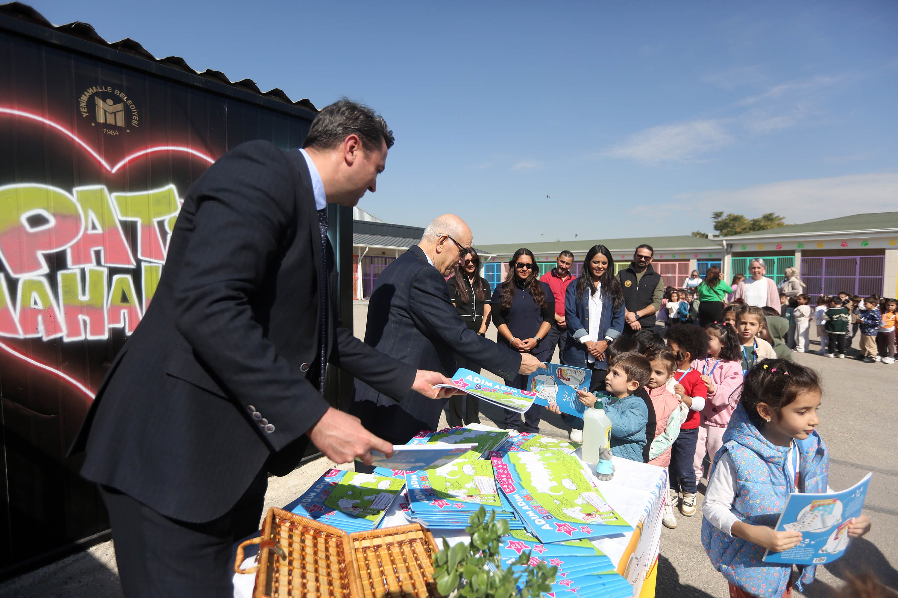 Fethi Yaşar’dan Sahipsiz Hayvanlar Bakımevine Ziyaret (1)
