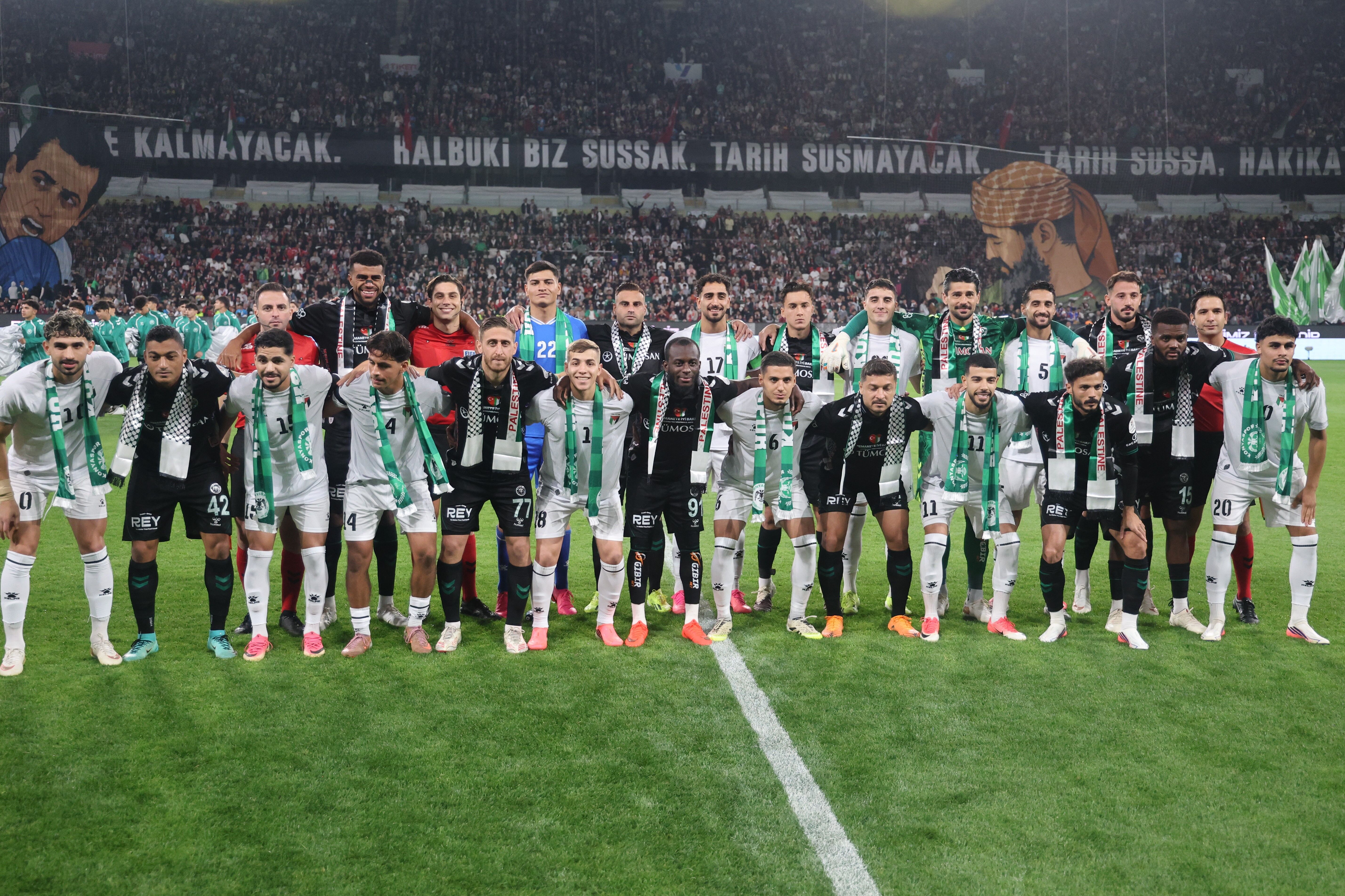 Konyaspor Filistin Maçında Dostluk Kazandı (5)