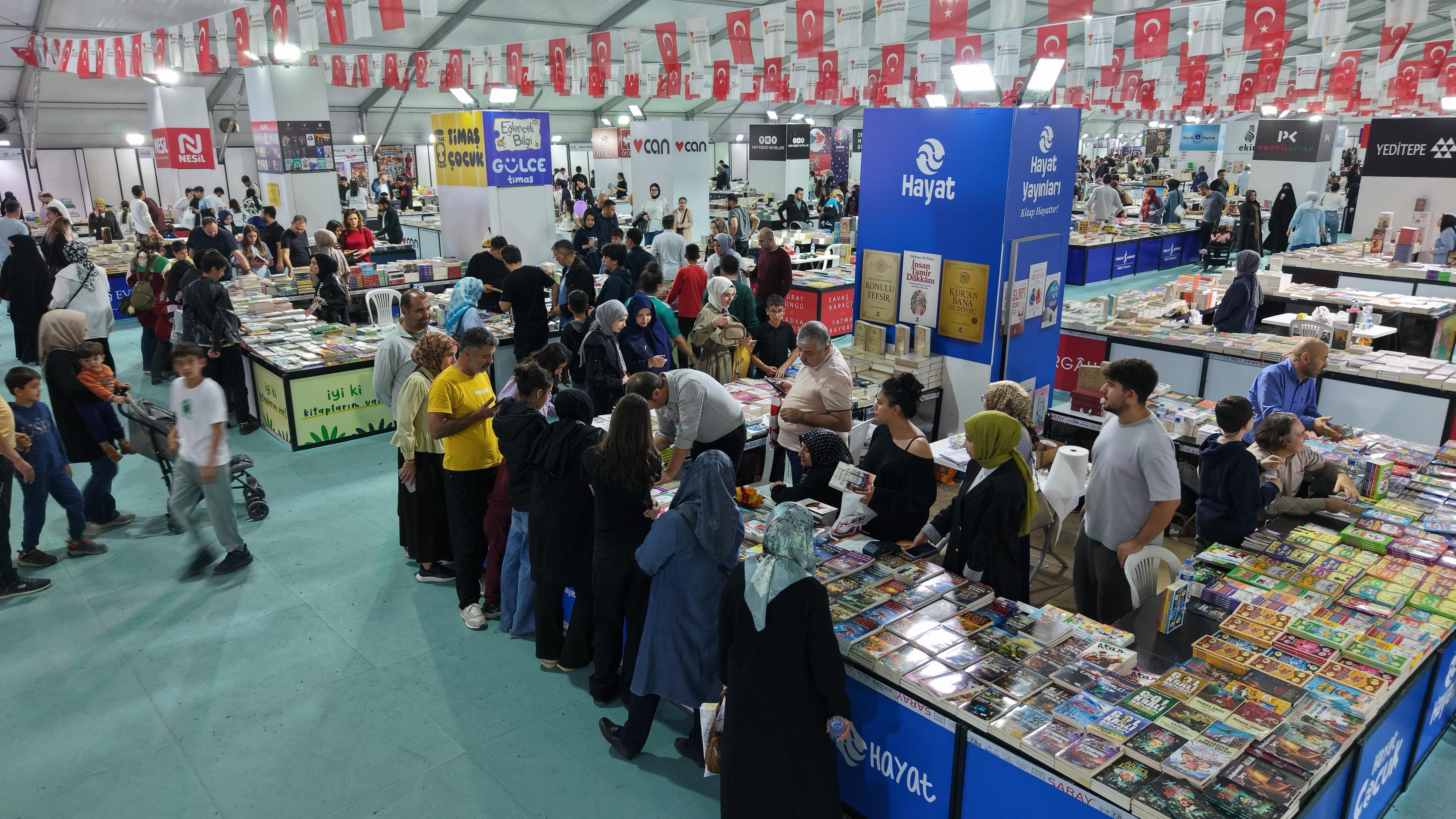 Maraş Kitap Fuarı (2)