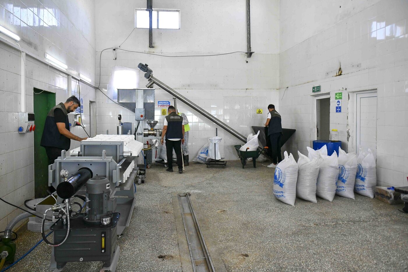 Şereflikoçhisar’a Aspir Yağı Üretim Tesisi Kuruldu (4)