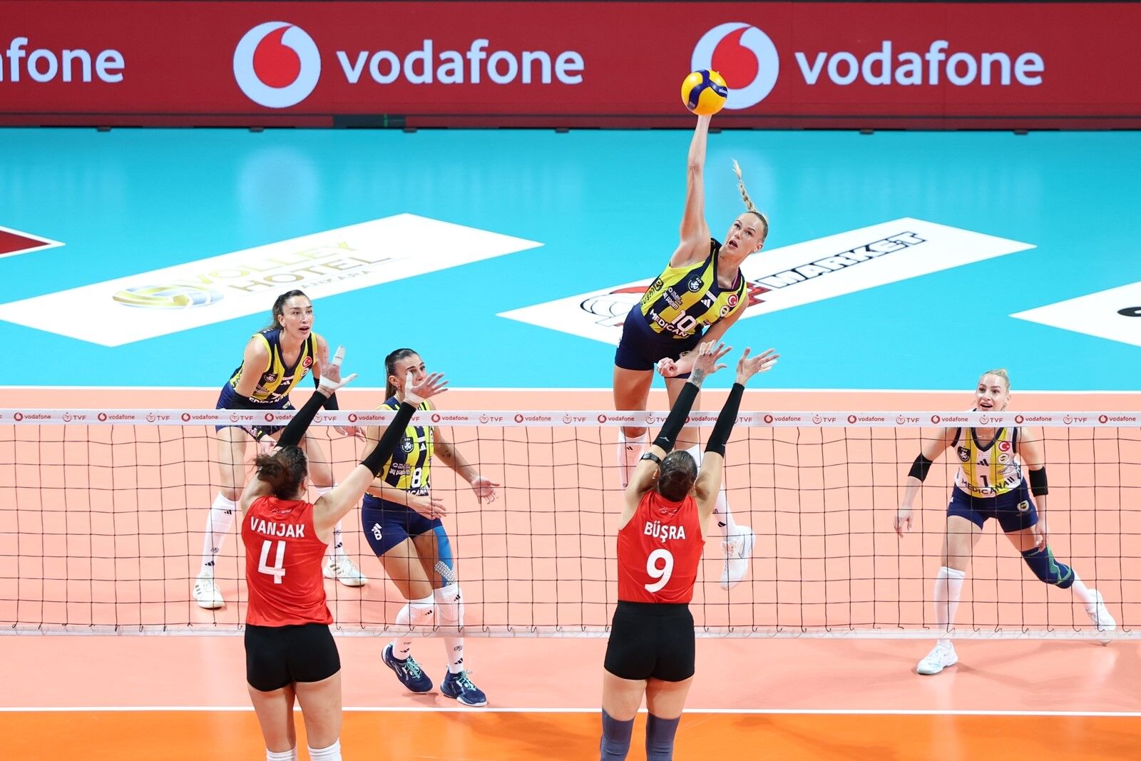 Sultanlar Ligi’nde Ilk Hafta Maçları Tamamlandı (3)