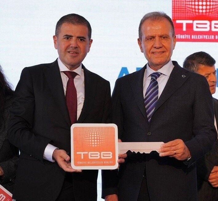 Vahap Seçer Dahil 3 Belediye Başkanı Tutuklandı (2)