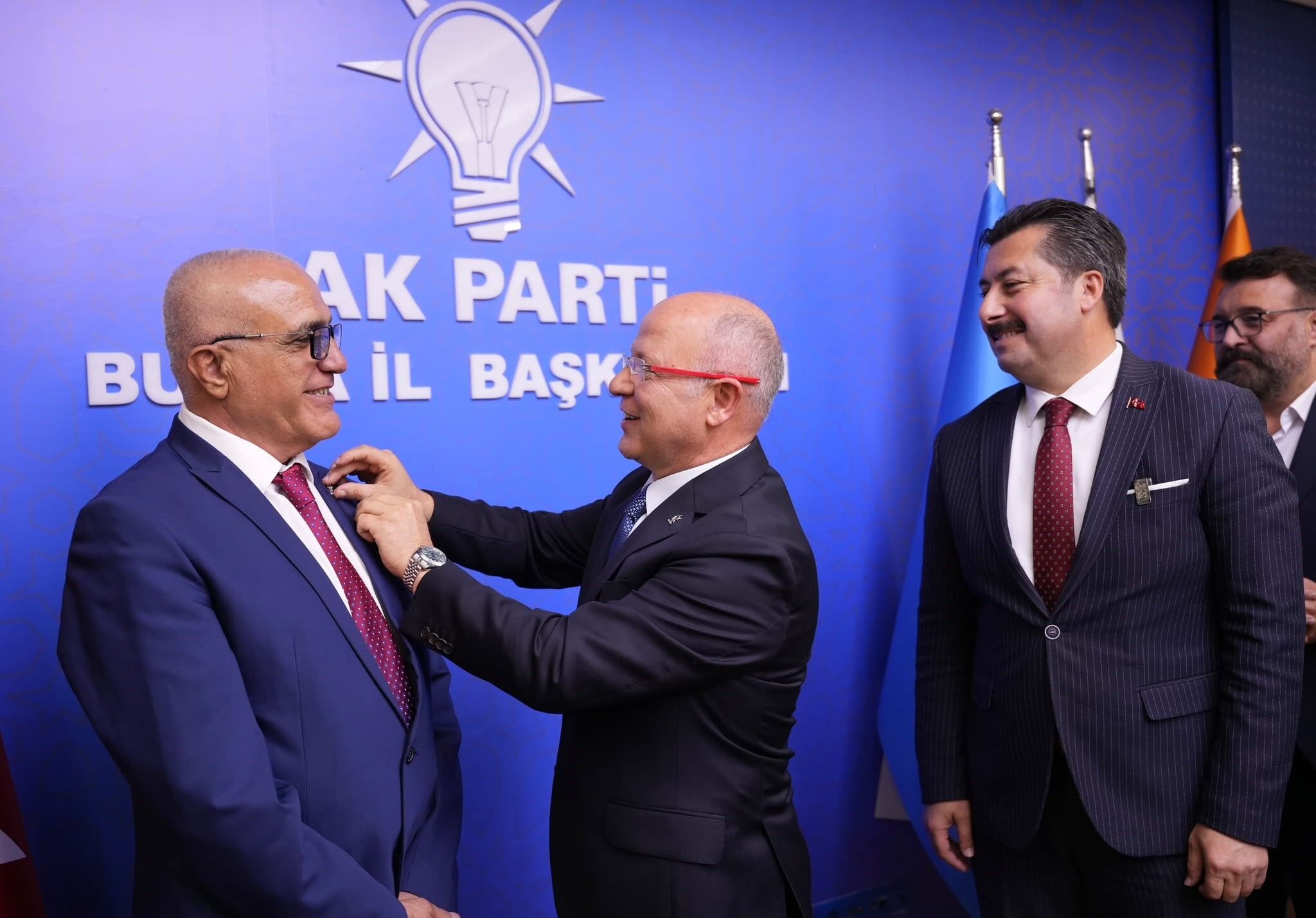 Yenişehir’de Iki Bağımsız Meclis Üyesi Ak Parti’ye Katıldı (4)
